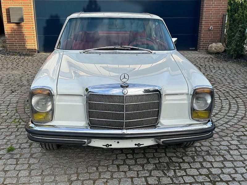 Gebraucht Mercedes 280 185 PS (136 kW) 1973 Weiß