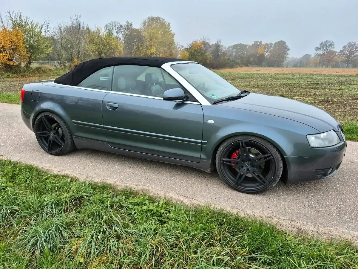 Gebraucht Audi A4 Cabriolet 220 PS (161 kW) 2002 Grau Cabrio