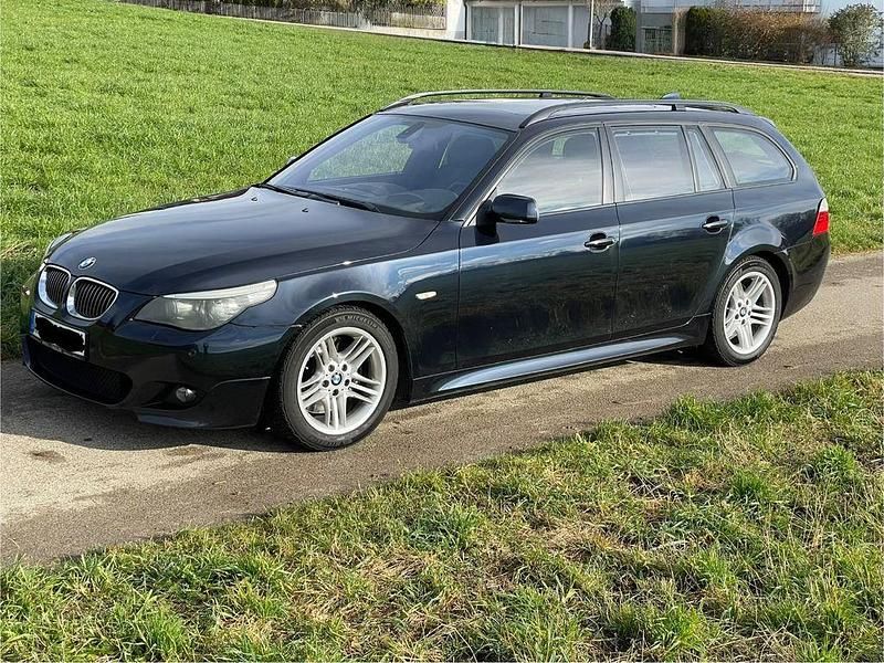 Gebraucht BMW 550 Shadowline 367 PS (269 kW) 2007 Schwarz Kombi