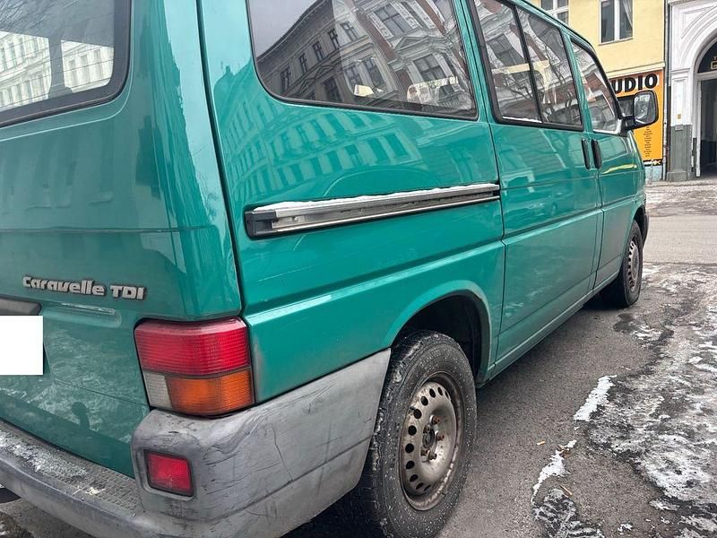 Gebraucht VW T4 102 PS (75 kW) 1997 Grün Van