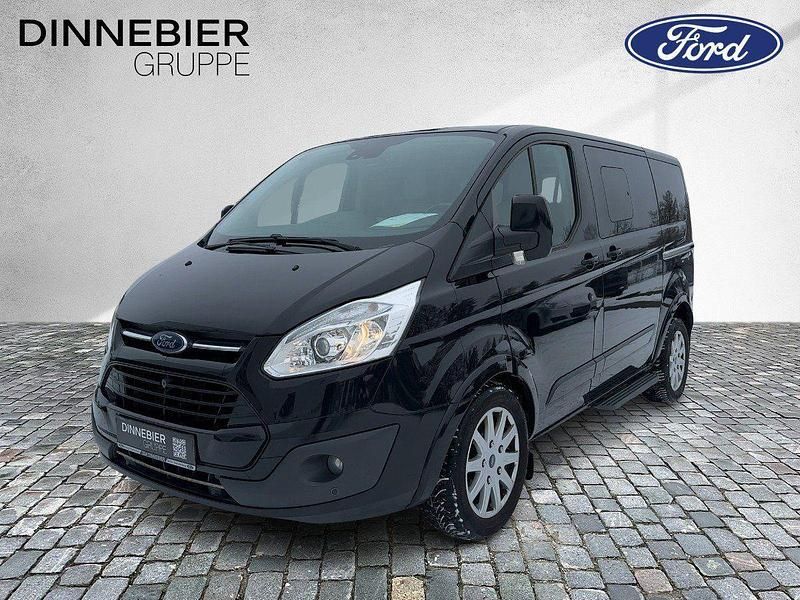 Gebraucht Ford Tourneo Titanium 170 PS (125 kW) 2018 Schwarz (metallic) Kombi