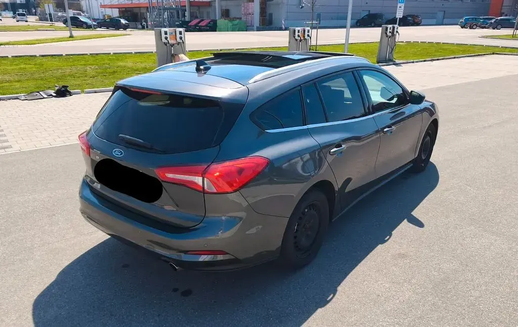 Usado Ford Focus Cool & Connect 150 CV (110 kW) 2019 Berlina