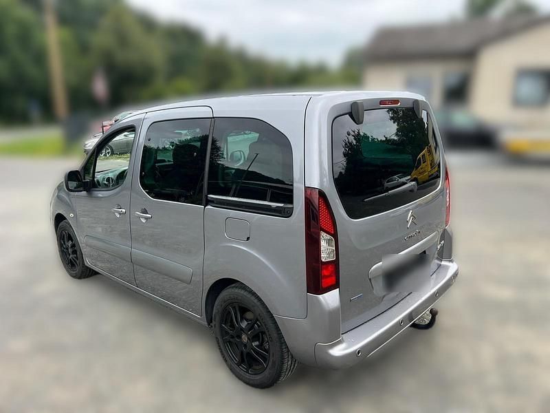 Gebraucht Citroën Berlingo 92 PS (67 kW) 2015 Grau Van / Kleinbus