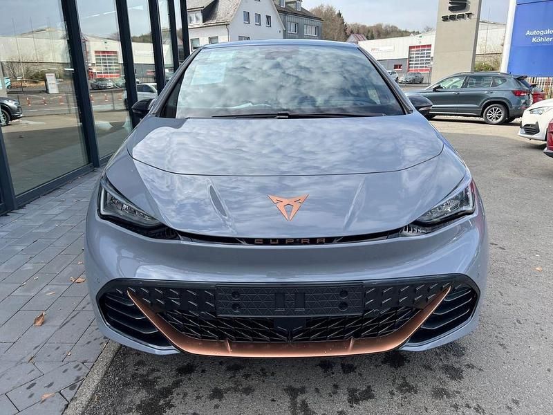 Neu Cupra Born 169 kW (231 PS) 2026 Grau Kleinwagen