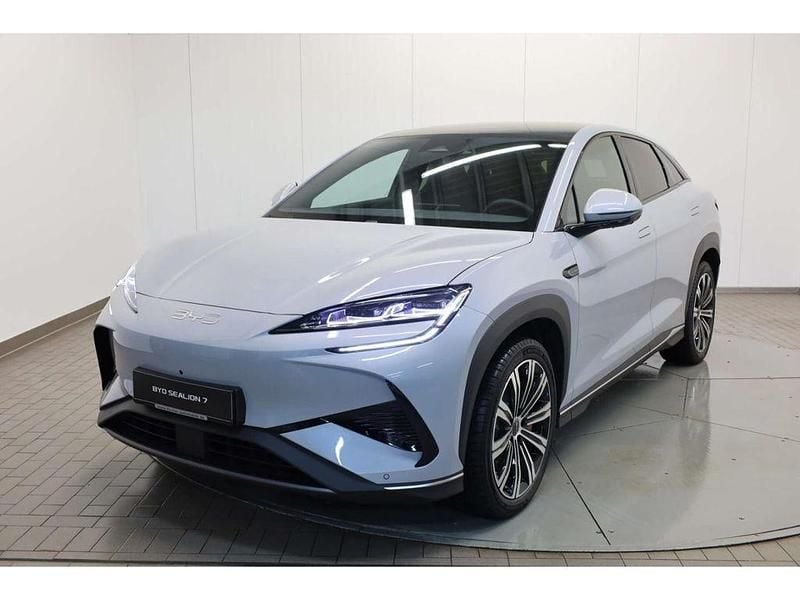 Neu BYD Sealion 7 Comfort 230 kW (313 PS) 2026 Indigo grey SUV
