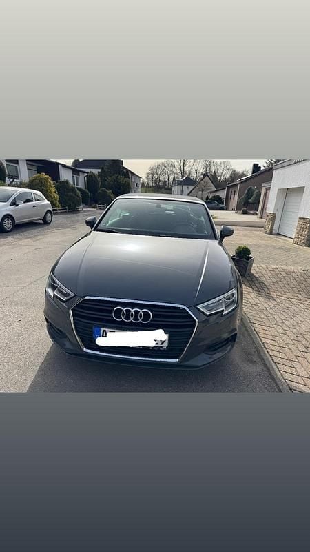 Gebraucht Audi A3 Cabriolet 150 PS (110 kW) 2017 Grau Cabrio
