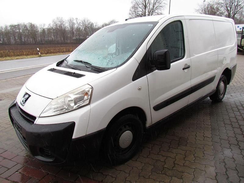 Gebraucht Peugeot Expert 90 PS (66 kW) 2009 Weiß Van