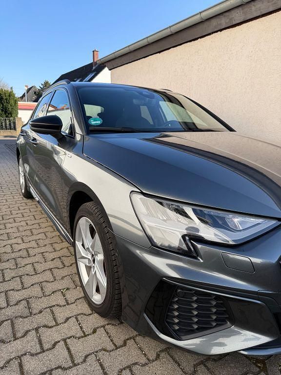 Gebraucht Audi A3 S-Line 245 PS (180 kW) 2022 Grau Limousine