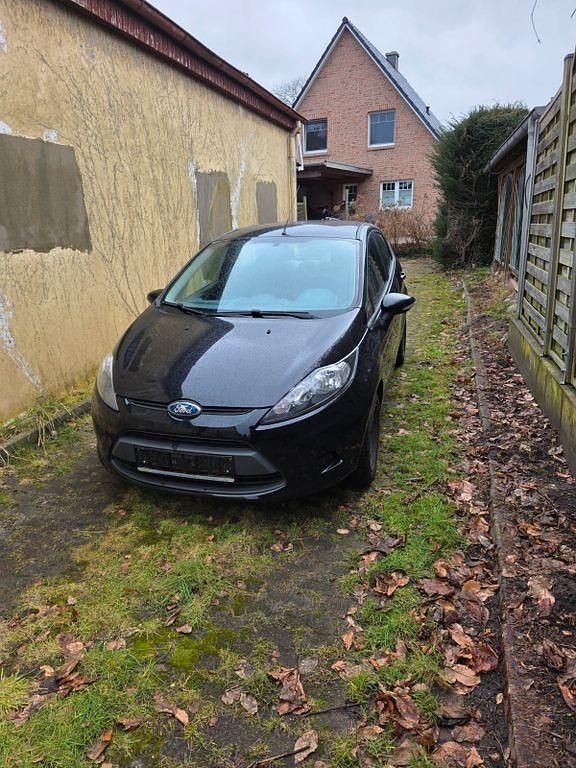 Gebraucht Ford Fiesta Ambiente 82 PS (60 kW) 2009 Schwarz Kleinwagen