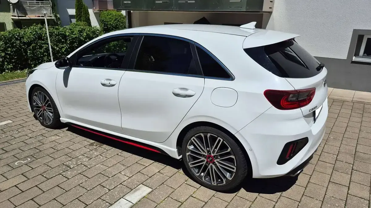 Gebraucht Kia Ceed GT GT 204 PS (150 kW) 2020 Weiß Limousine
