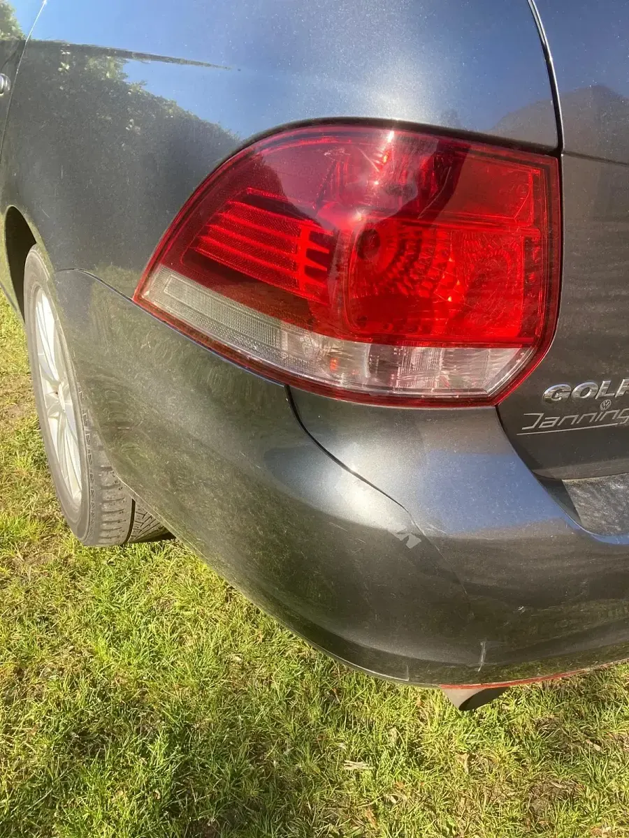 Gebraucht VW Golf VI 105 PS (77 kW) 2010 Silber Kleinwagen
