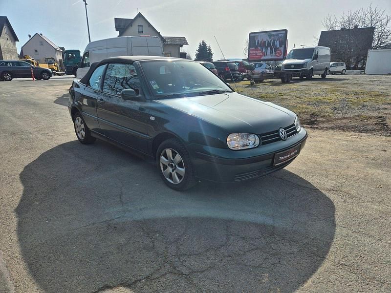 Gebraucht VW Golf Cabriolet 90 PS (66 kW) 2002 Grün Cabrio
