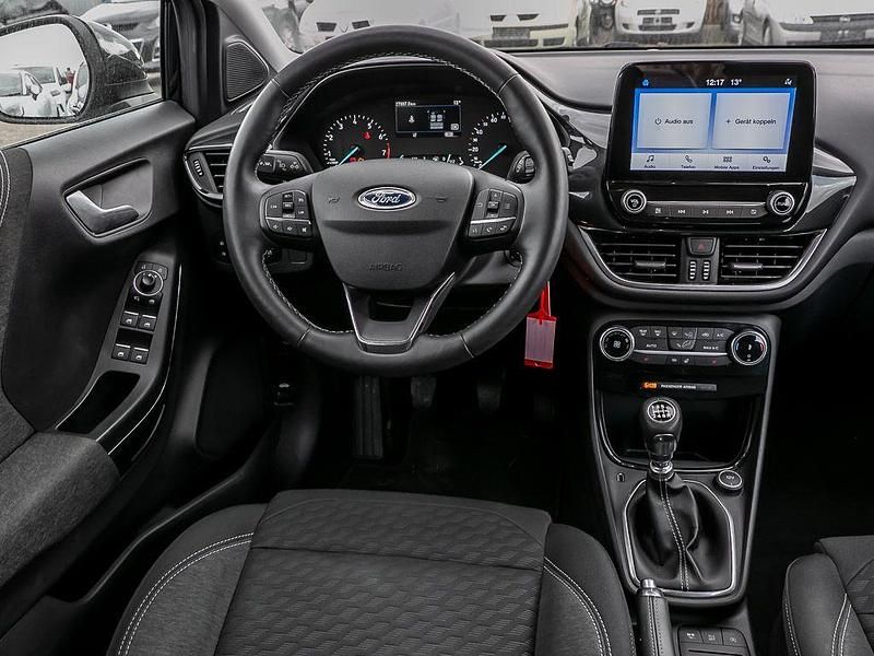 Gebraucht Ford Puma Titanium 125 PS (91 kW) 2022 Schwarz SUV