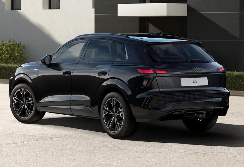 Neu Audi Q3 S-Line 150 PS (110 kW) 2025 Mythosschwarz metallic SUV