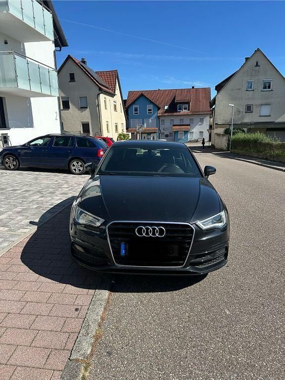 Gebraucht Audi A3 S-Line 179 PS (131 kW) 2012 Schwarz Limousine
