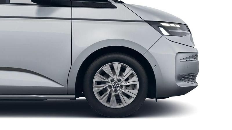 Gebraucht VW Multivan Life 150 PS (110 kW) 2025 Reflexsilber metallic Van