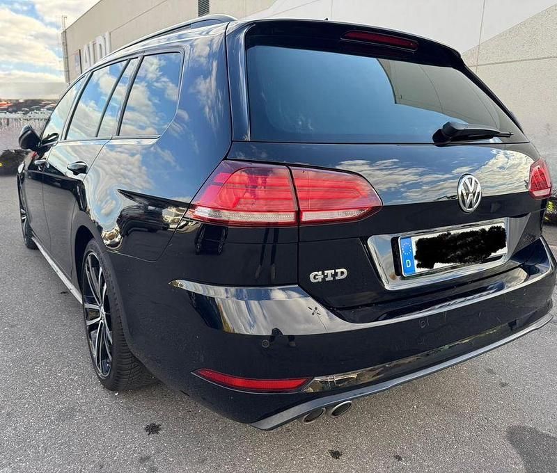 Gebraucht VW Golf VII GTD 184 PS (135 kW) 2018 Schwarz Kombi