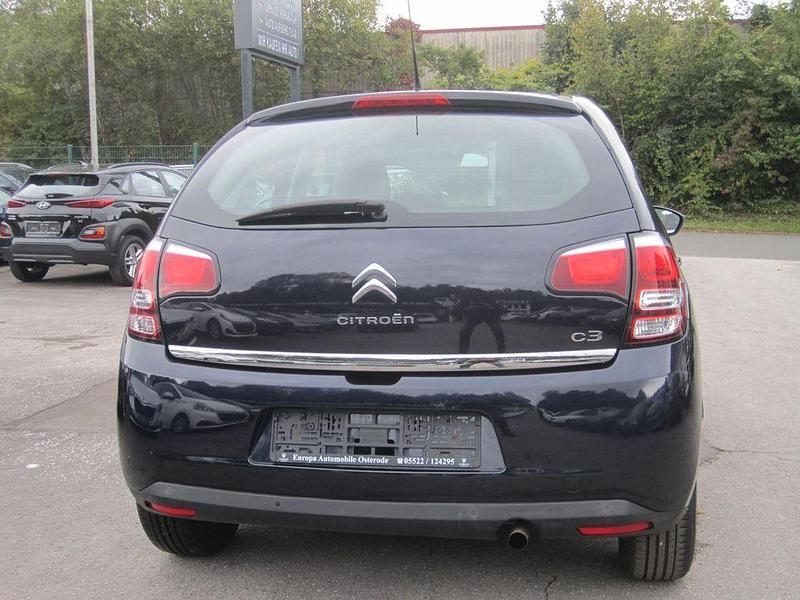 Gebraucht Citroën C3 SELECTION 68 PS (50 kW) 2014 Blau Kleinwagen