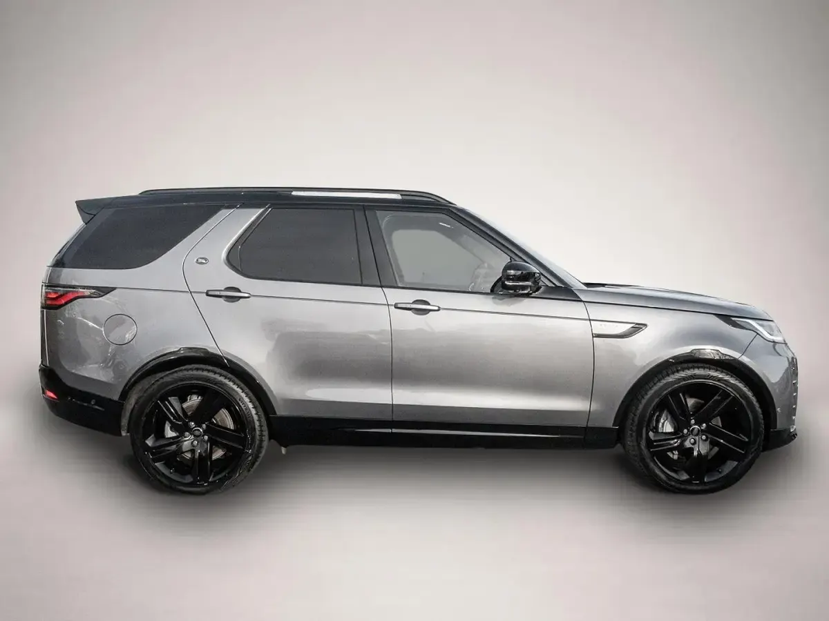 Gebraucht Land Rover Discovery HSE Dynamic 300 PS (220 kW) 2024 Manufacturer SUV