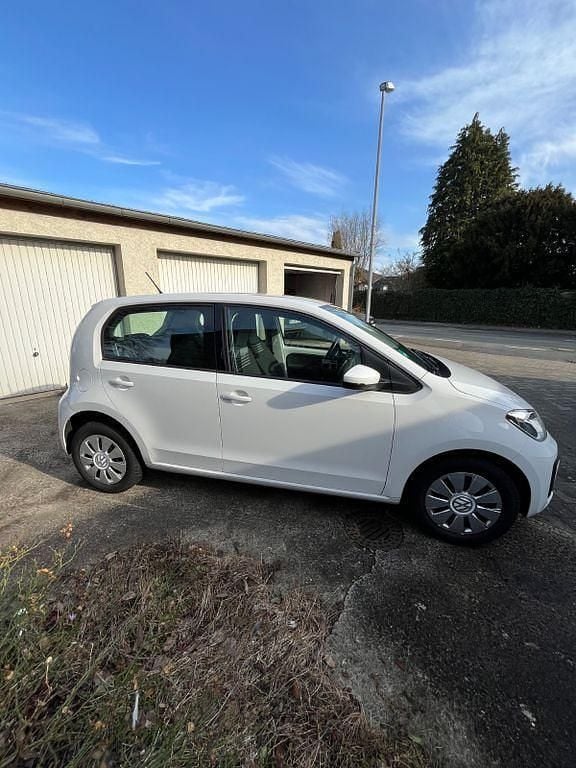 Gebraucht VW up! move up! 60 PS (44 kW) 2018 Weiß Kleinwagen