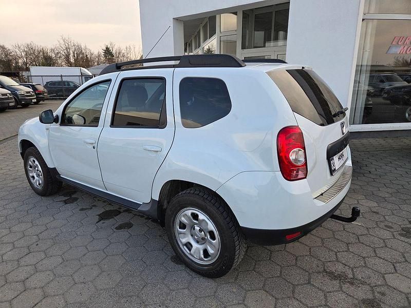 Gebraucht Dacia Duster Lauréate 105 PS (77 kW) 2012 Weiß SUV