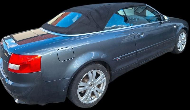 Gebraucht Audi A4 Cabriolet Sport 163 PS (119 kW) 2004 Grau Cabrio