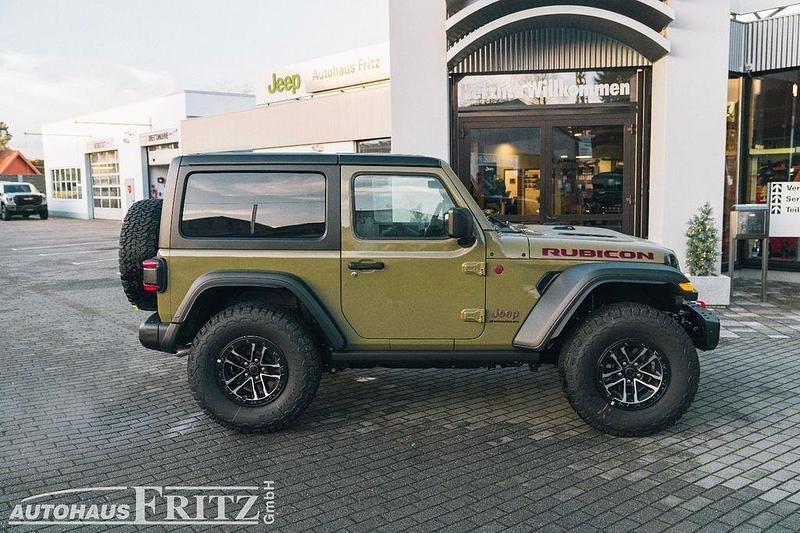 Neu Jeep Wrangler Rubicon 272 PS (200 kW) 2025 Grün SUV