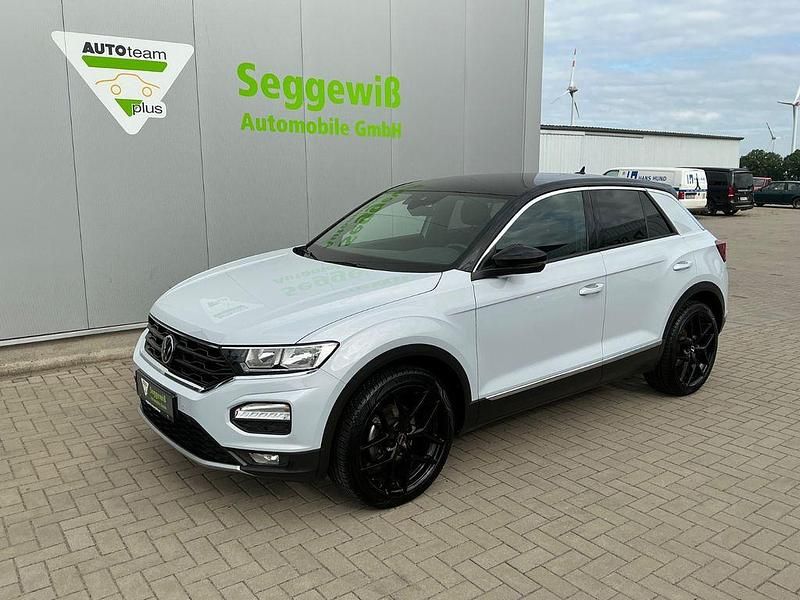 Weiß Gebraucht 2023 VW T-Roc Move SUV | 22.600 € (Fairer Preis) - Bild 1/4