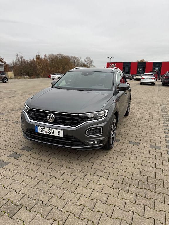 Grau Gebraucht 2018 VW T-Roc R-line SUV | 17.999 € (Superpreis) - Bild 1/4