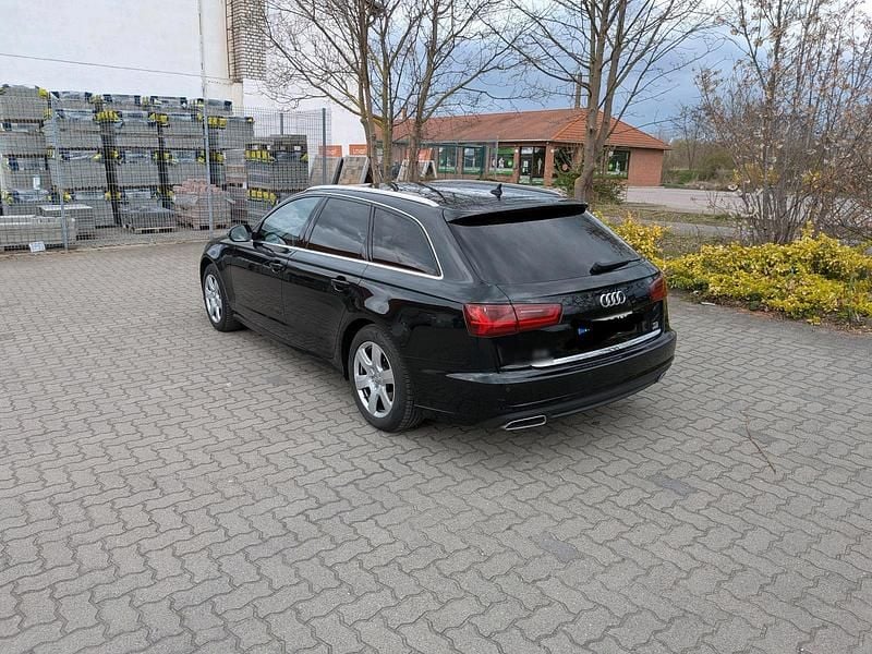 Gebraucht Audi A6 190 PS (139 kW) 2016 Schwarz Kombi