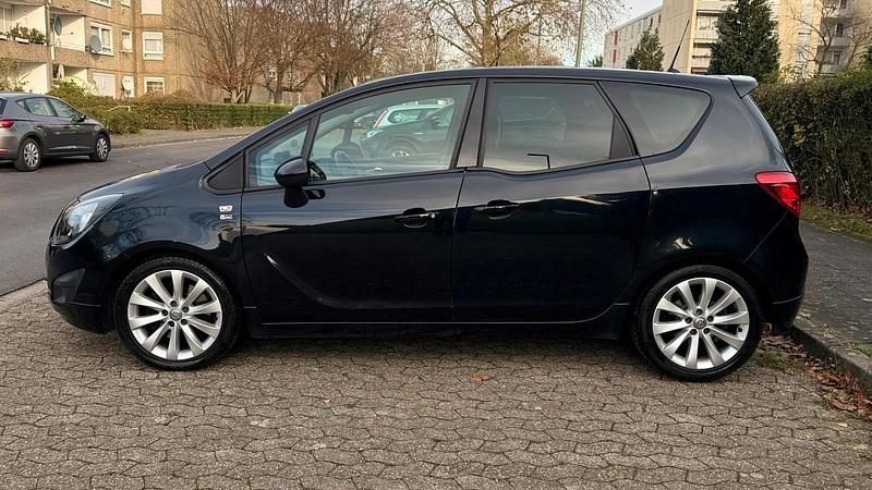 Gebraucht Opel Meriva 110 PS (80 kW) 2012 Schwarz Van / Kleinbus