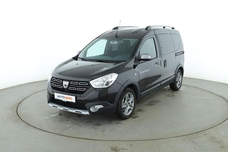 Gebraucht Dacia Dokker Essentiel 2021 Schwarz Van / Kleinbus