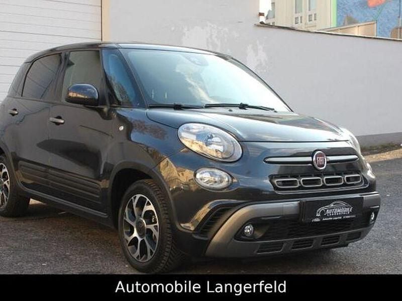 Gebraucht Fiat 500L Trekking 183 PS (134 kW) 2017 Schwarz Van / Kleinbus