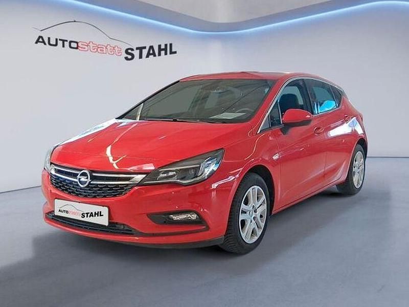 Gebraucht Opel Astra Dynamic 81 PS (59 kW) 2018 Rot Limousine