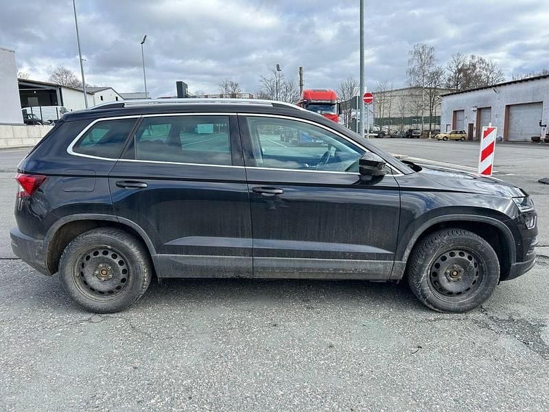 Gebraucht Skoda Karoq 150 PS (110 kW) 2019 Schwarz SUV