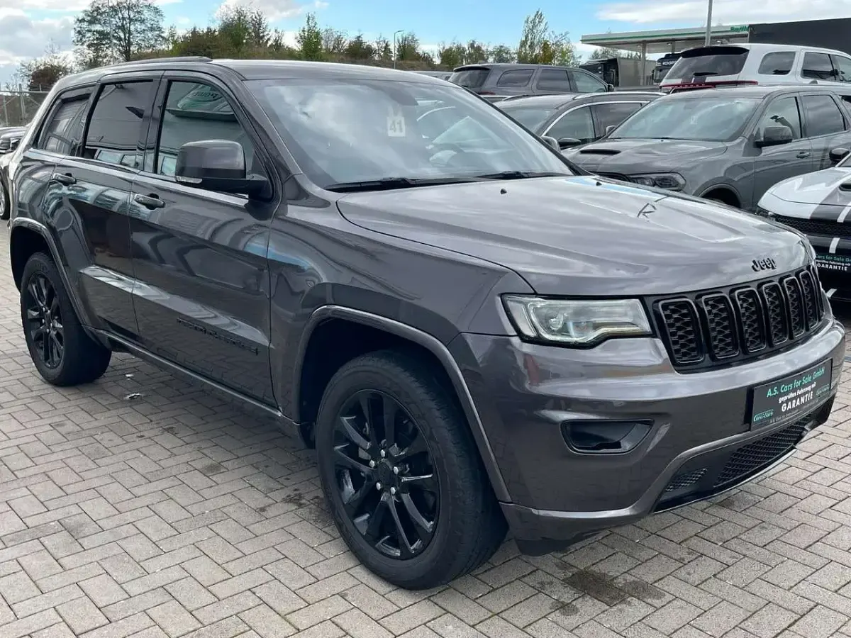 Gebraucht Jeep Grand Cherokee 299 PS (219 kW) 2021 Grau SUV
