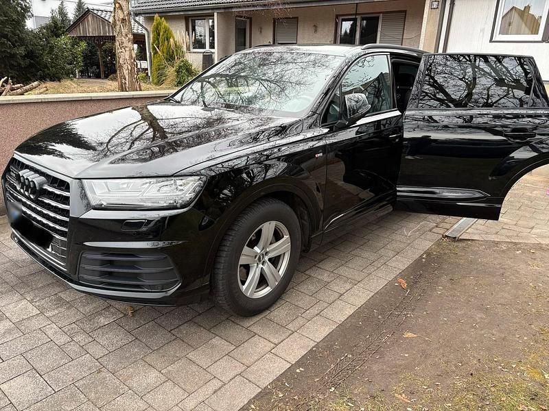 Second-hand Audi Q7 286 CP (210 kW) 2018 Negru SUV