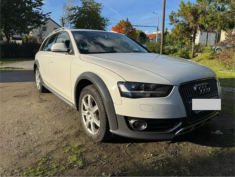 Weiß Gebraucht 2013 Audi A4 Allroad Kombi | 8.500 € (Superpreis) - Bild 1/4