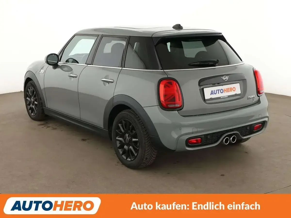 Occasion Mini Cooper SD 170 PK (125 kW) 2019 Grijs Hatchback