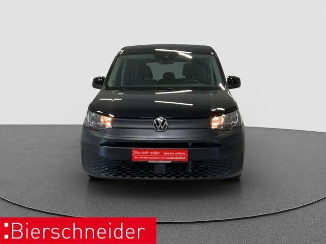 Gebraucht VW Caddy Basis 102 PS (75 kW) 2022 Schwarz Van / Kleinbus