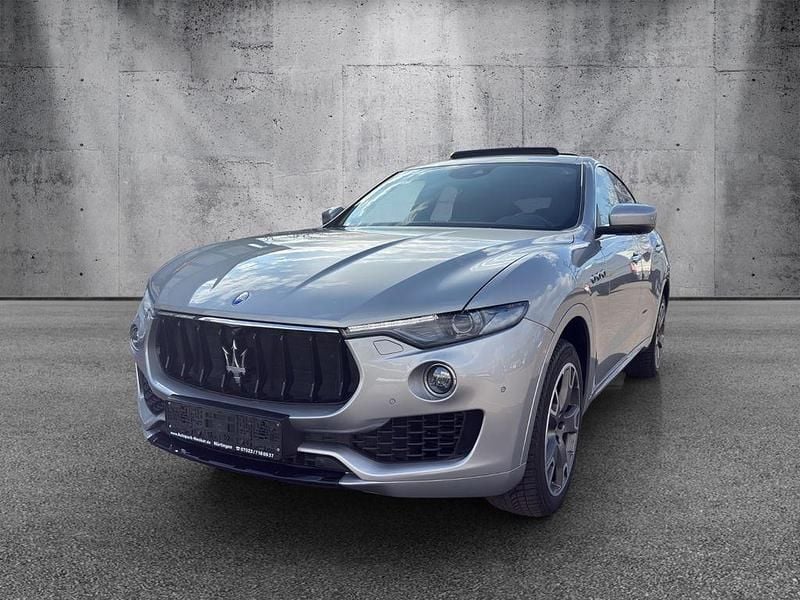 Gebraucht Maserati Levante 430 PS (316 kW) 2018 Grau SUV