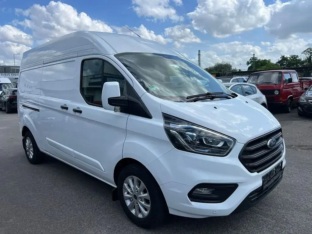 Gebraucht Ford Transit Custom Trend 170 PS (125 kW) 2018 Weiß Van / Kleinbus