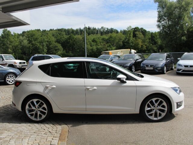 Gebraucht Seat Leon FR 125 PS (91 kW) 2017 Weiß Limousine