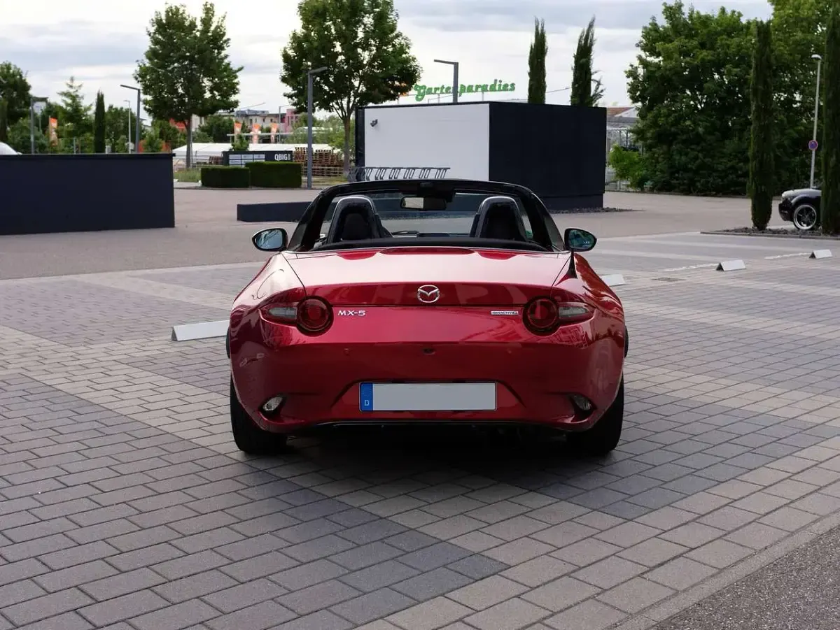 Gebraucht Mazda MX5 Selection 184 PS (135 kW) 2020 Rot Cabrio