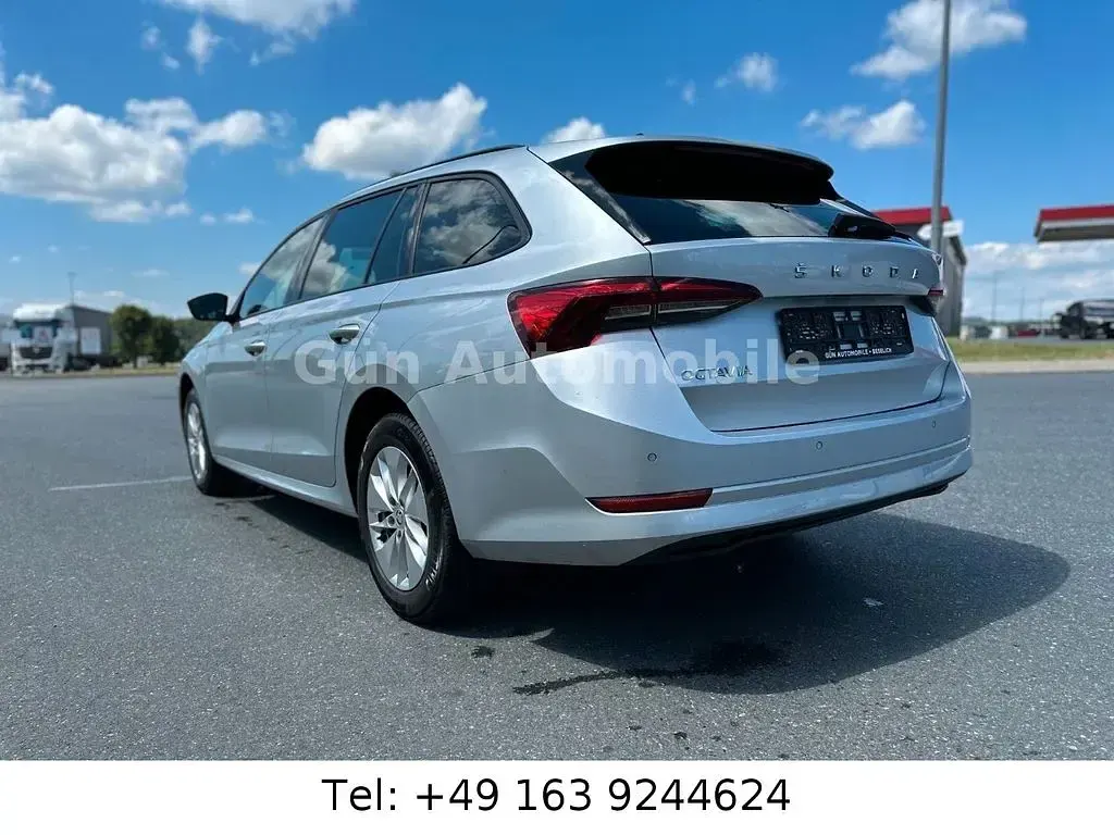 Gebraucht Skoda Octavia 150 PS (110 kW) 2022 Silber Kombi