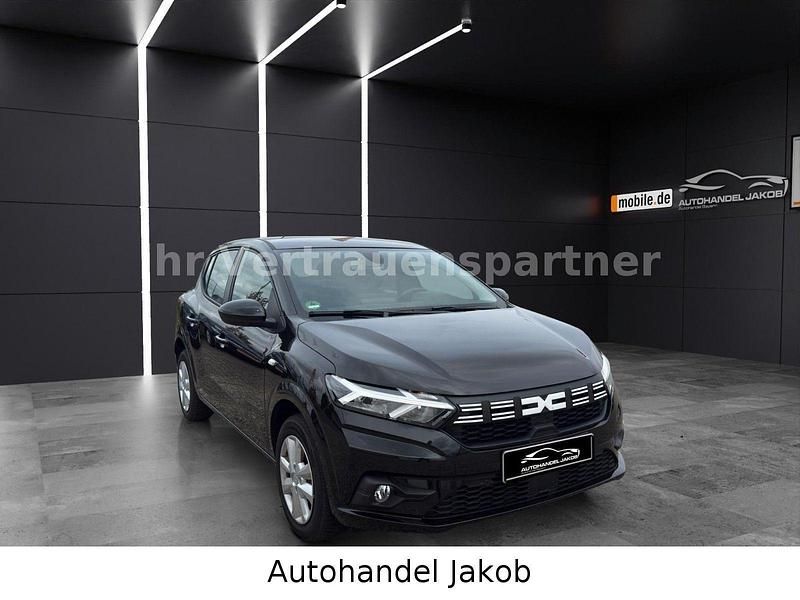 Schwarz Gebraucht 2023 Dacia Sandero Kleinwagen | 17.999 € (Etwas zu teuer) - Bild 1/4