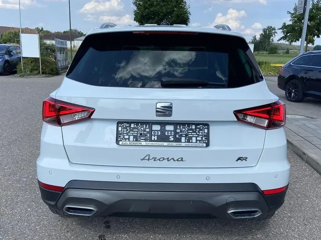 Gebraucht Seat Arona FR 110 PS (80 kW) 2023 Weiß SUV