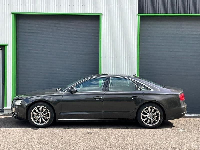 Gebraucht Audi A8 351 PS (258 kW) 2011 Grau Limousine