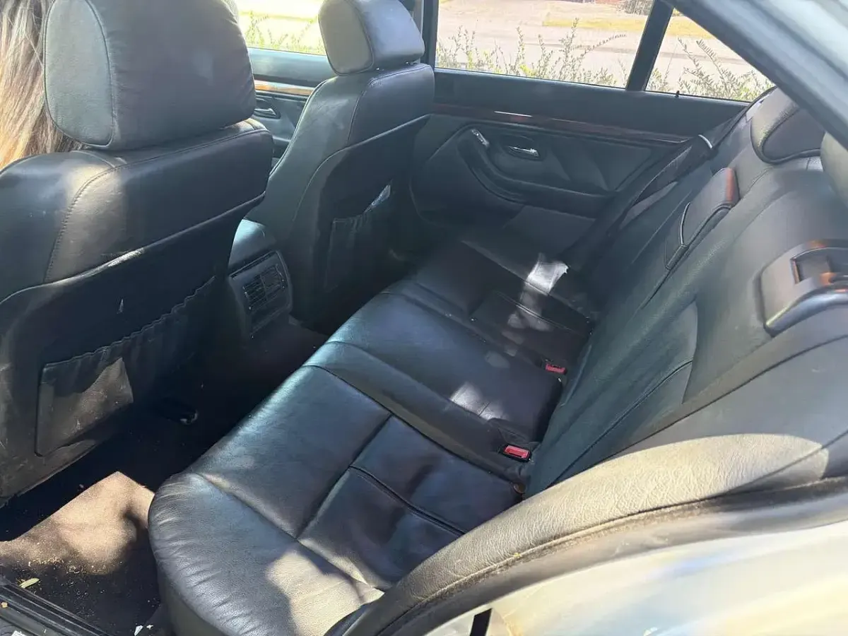 Gebraucht BMW 525 Lifestyle 163 PS (119 kW) 2001 Limousine