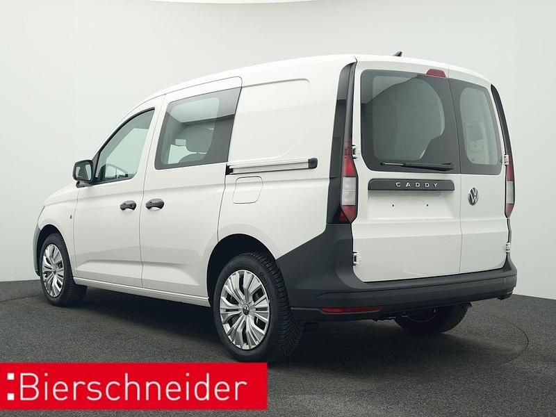 Second-hand VW Caddy 102 CP (75 kW) 2025 Alb Monovolum